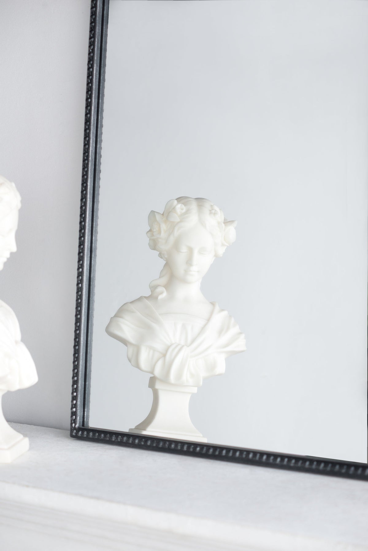 Baroque Ébonisé Grand Wall Mirror Black Matte Finish
