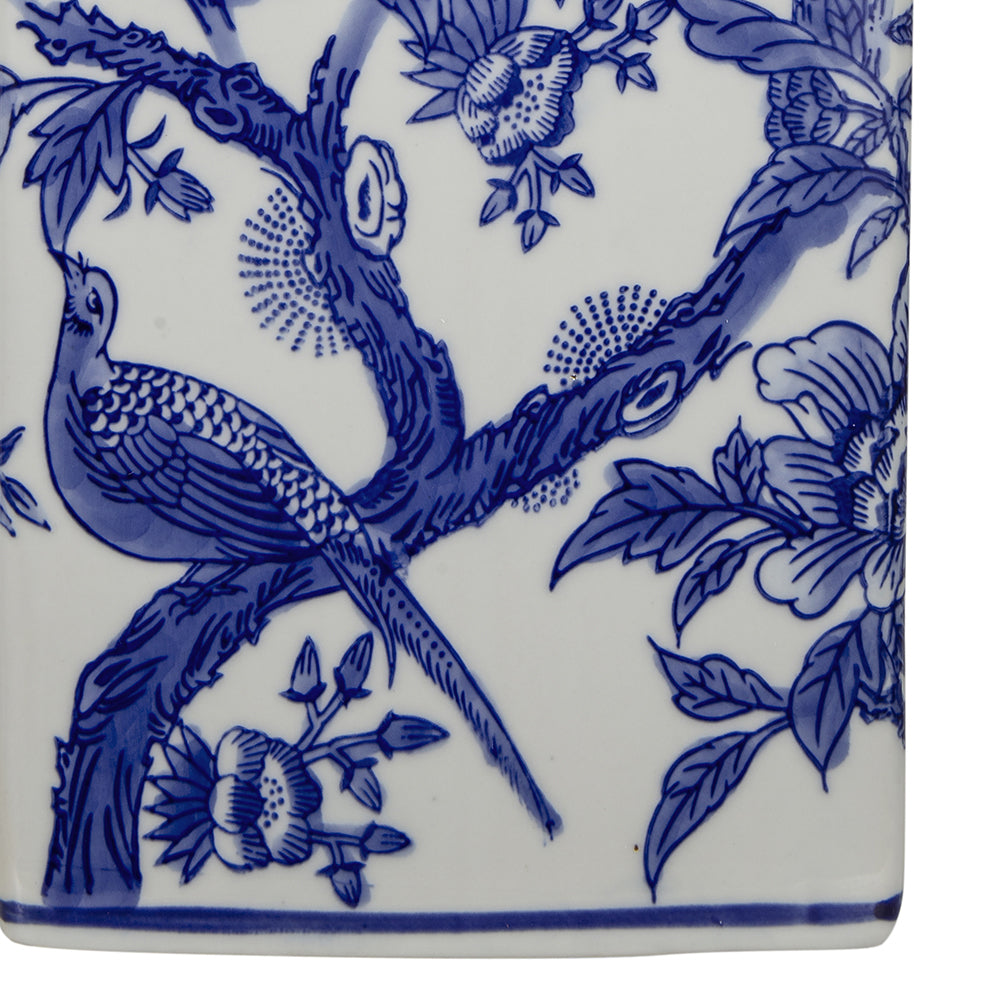 Aura Blue And White Ceramic Vase Lamp With Linen Shade 25 Inch