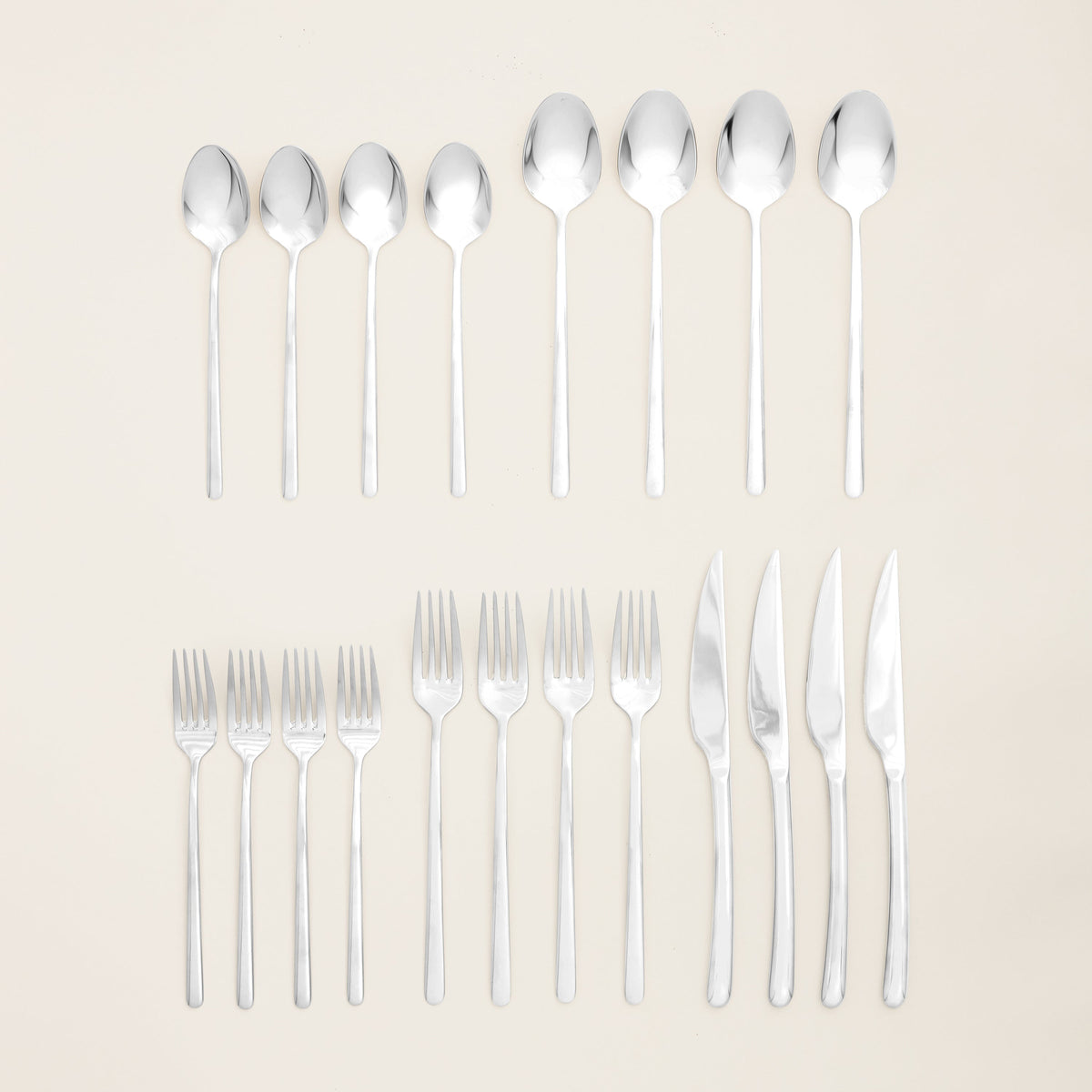 At The Table Emilia Mirror Flatware Set 20 Piece Silver