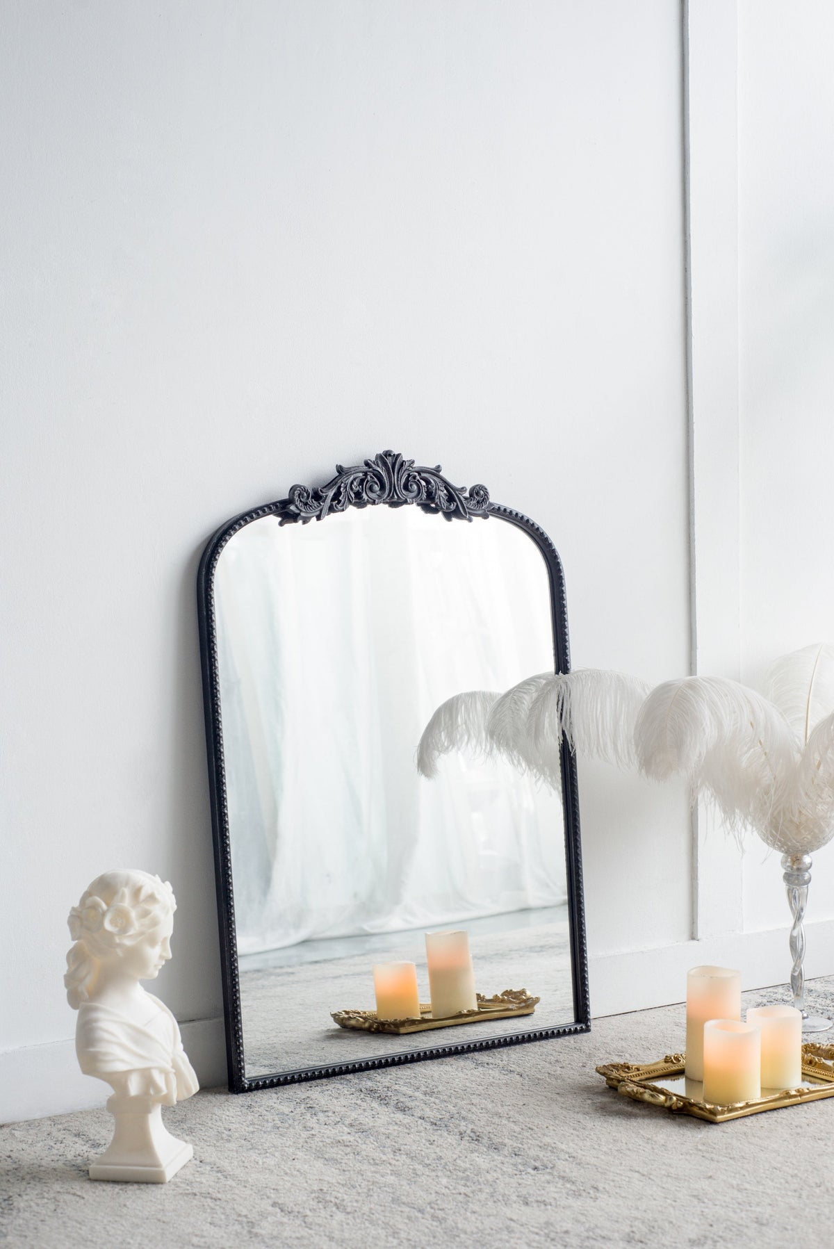 Baroque Ébonisé Grand Wall Mirror Black Matte Finish