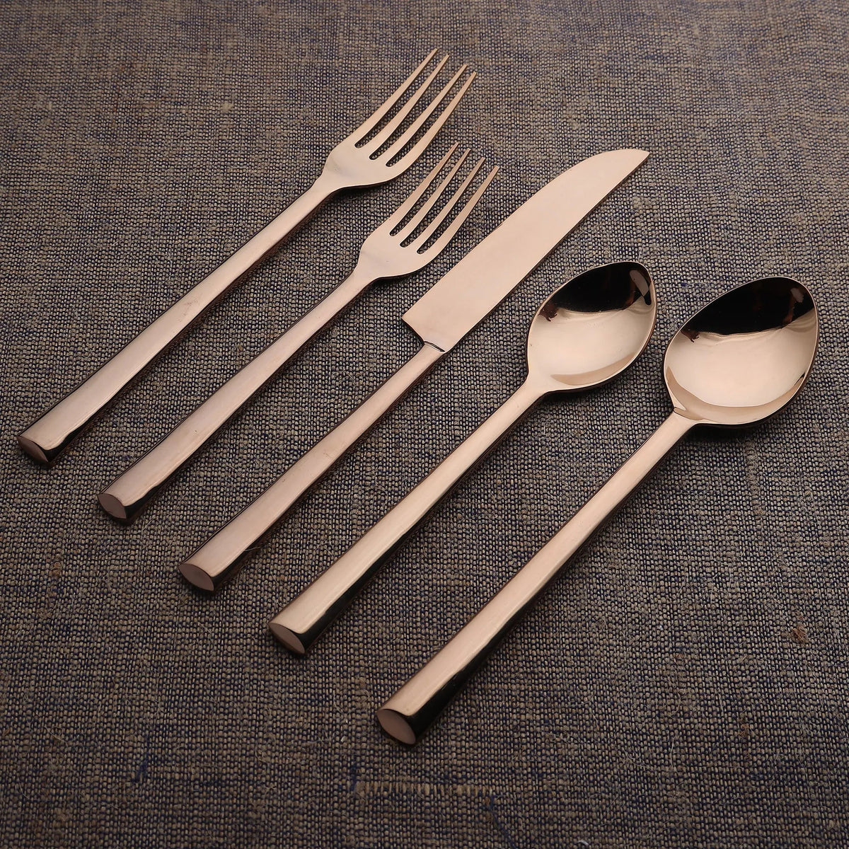 Aurelia Diana PVD Tarnish Resistant Flatware 5 Piece Set