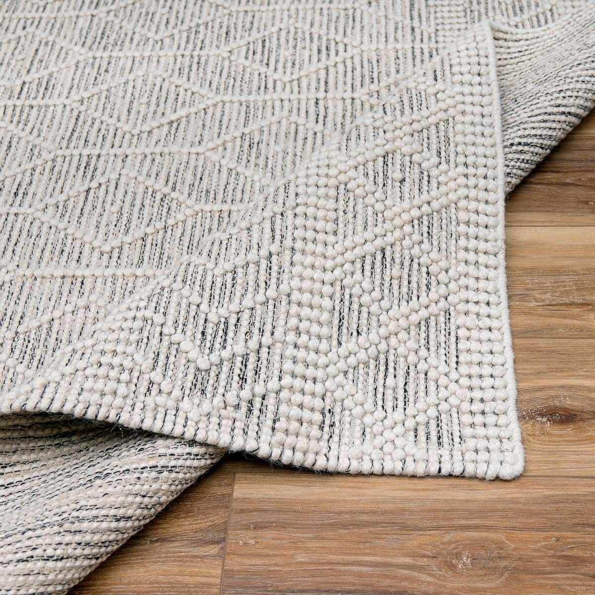Carolina Handwoven Wool Blend Black And White Area Rug