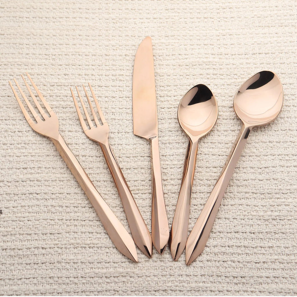 Estique Five Piece PVD Flatware Set Sleek Arrow Modern Design