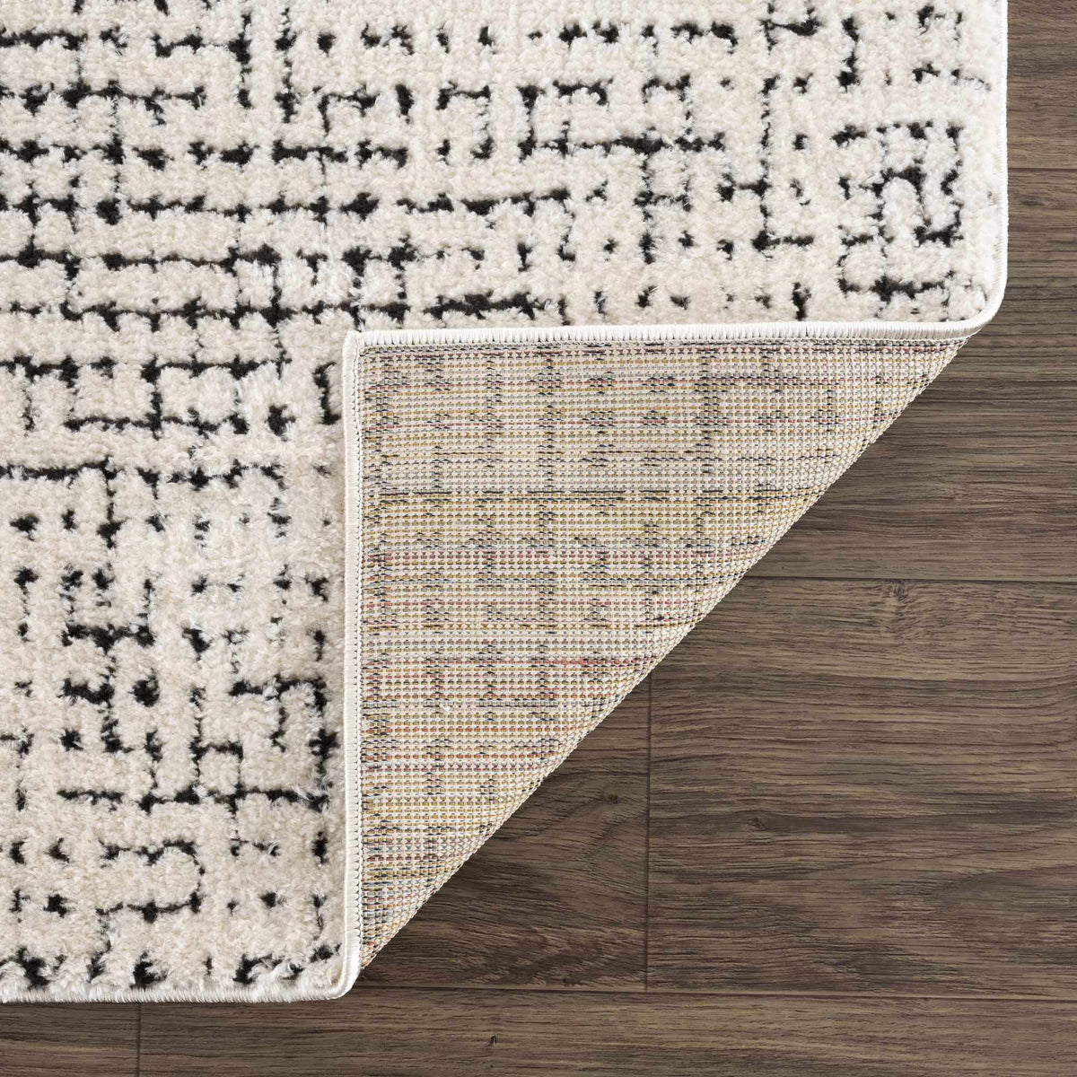 Keita Ivory Black Grid Plush Rug With Luxe High Pile