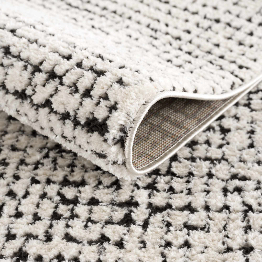 Keita Ivory Black Grid Plush Rug With Luxe High Pile