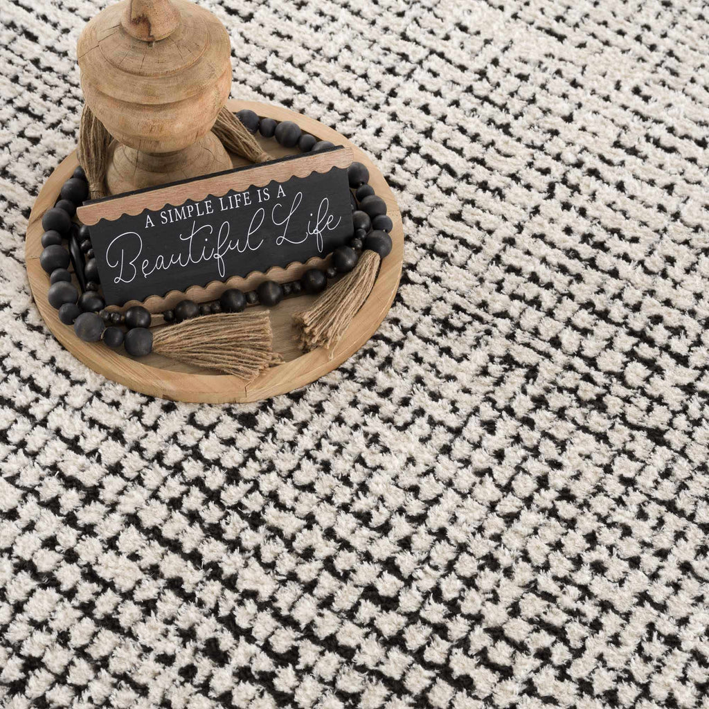 Keita Ivory Black Grid Plush Rug With Luxe High Pile