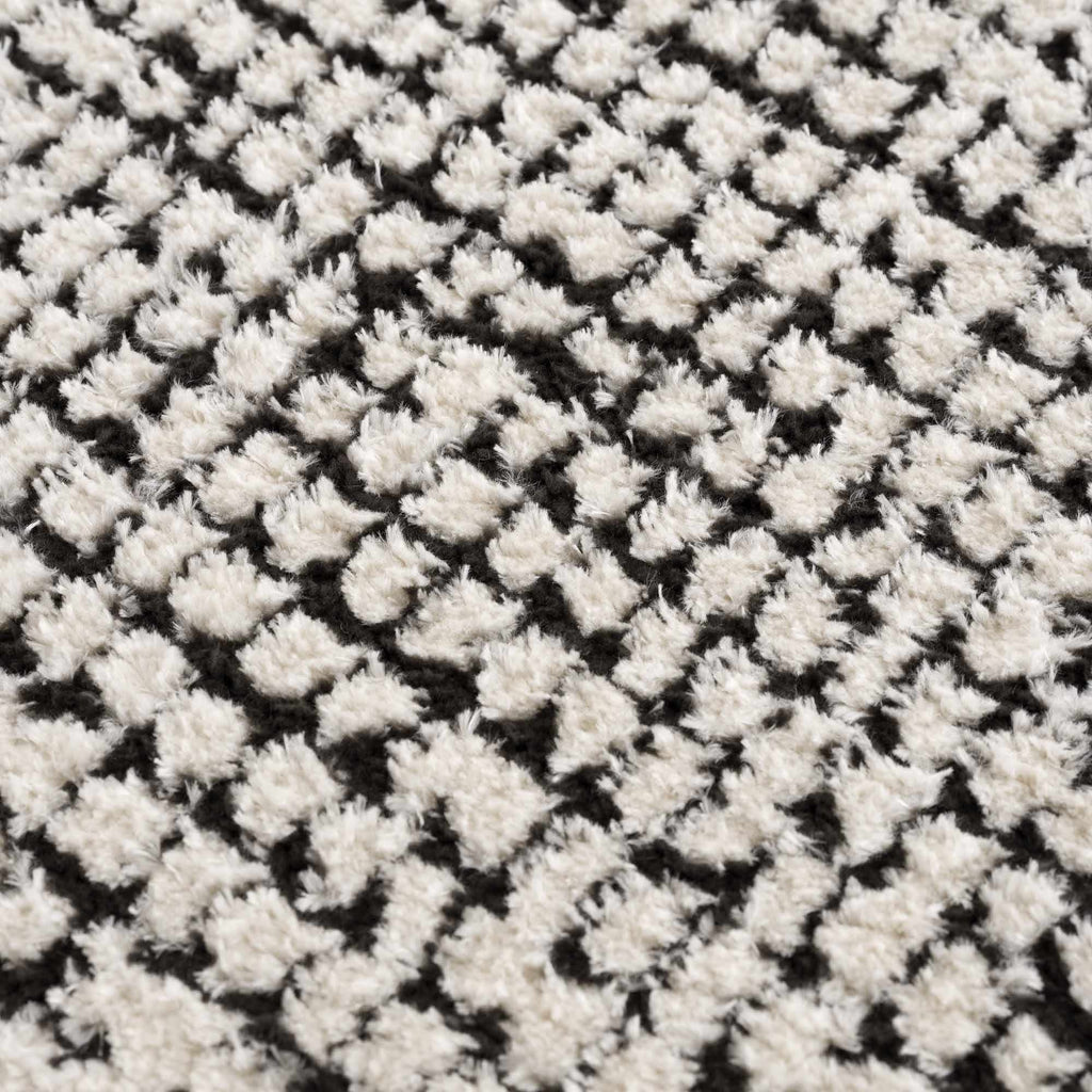 Keita Ivory Black Grid Plush Rug With Luxe High Pile