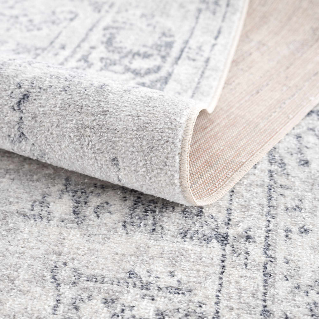 Akram Anthracite Washable Rug With Traditional Pattern