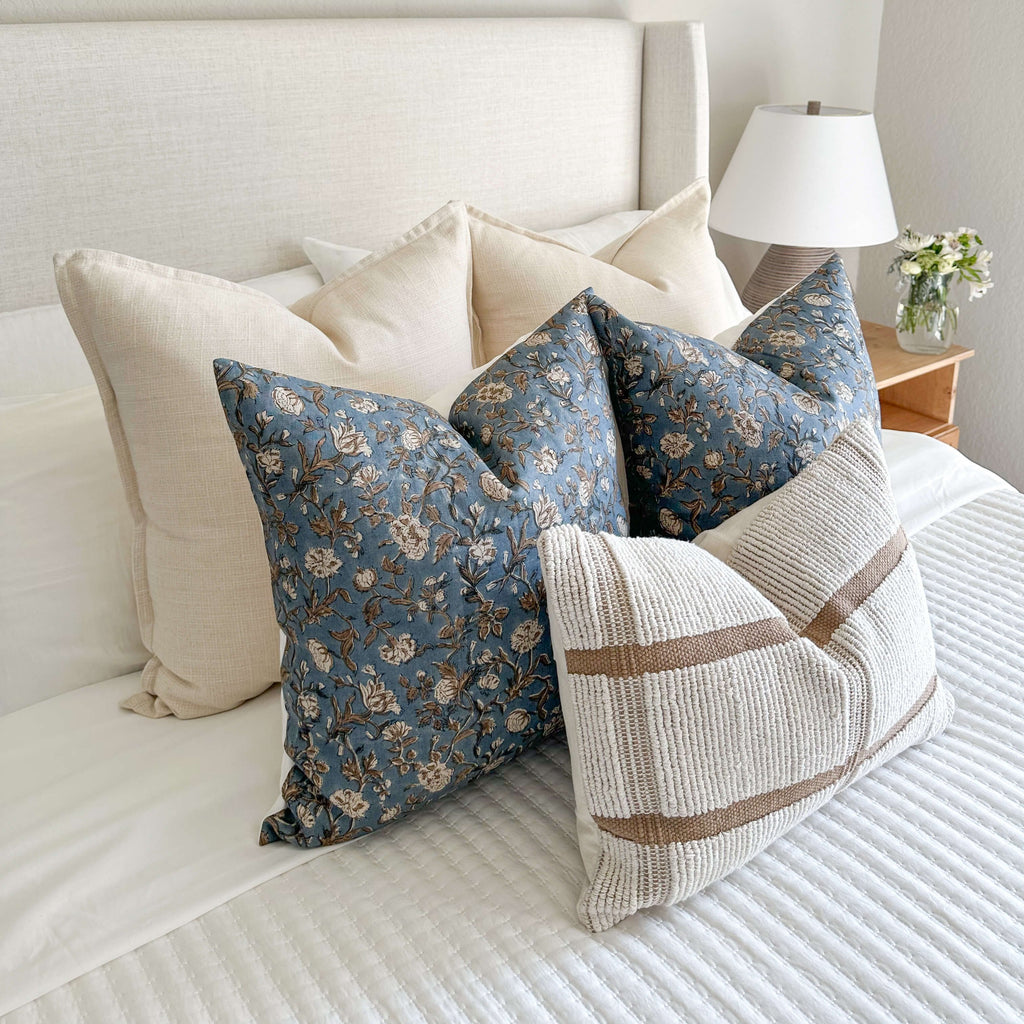 Neuquen Handwoven Lumbar Pillow Cover Artisanal Edition
