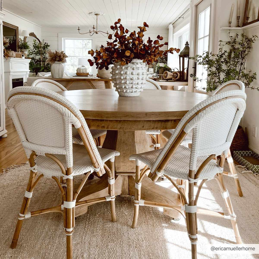 Iantha Handmade Ivory Jute Rug With Custom Shape And Fringe