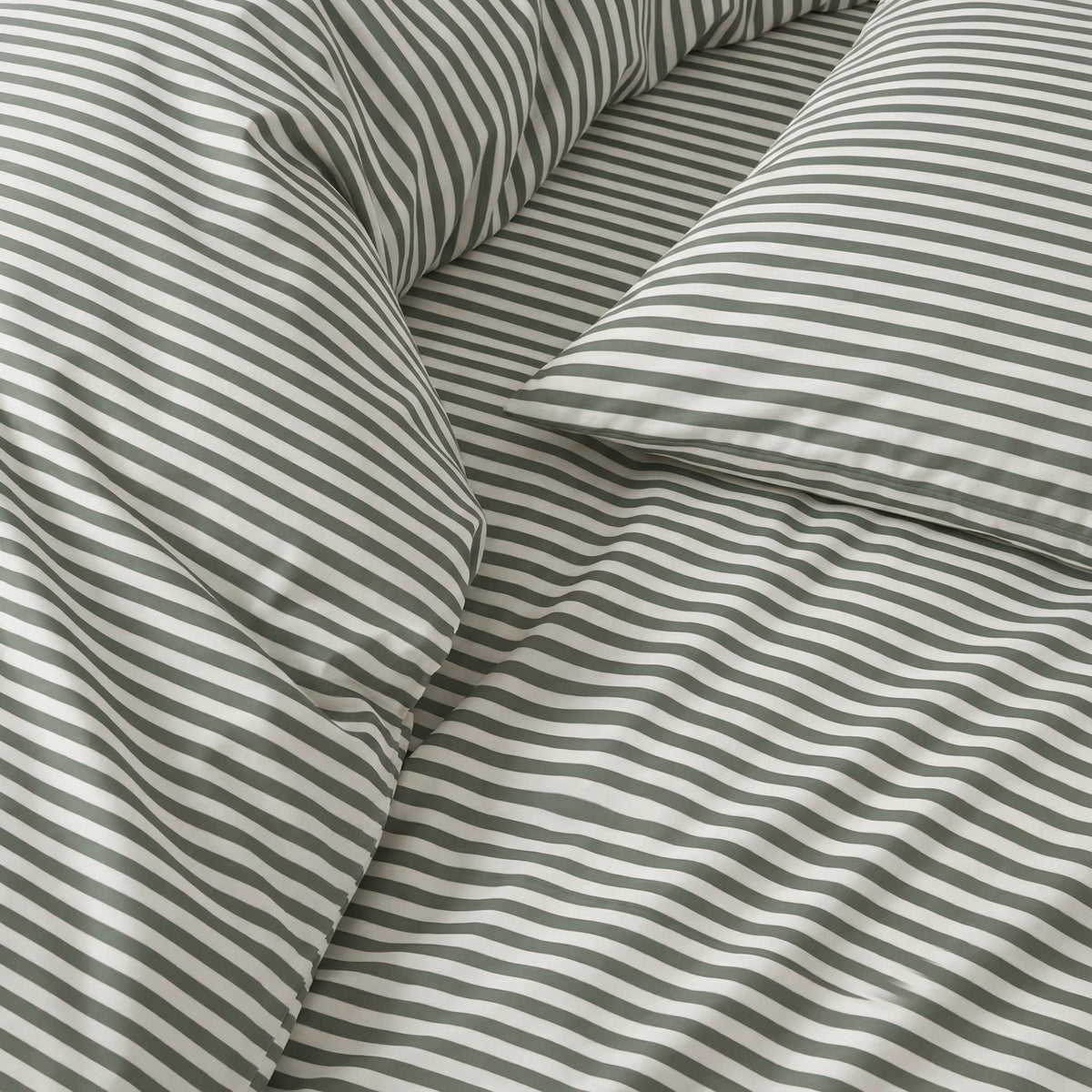 Luxe Australian Hotel Grade Sateen Twin Bedding Bundle