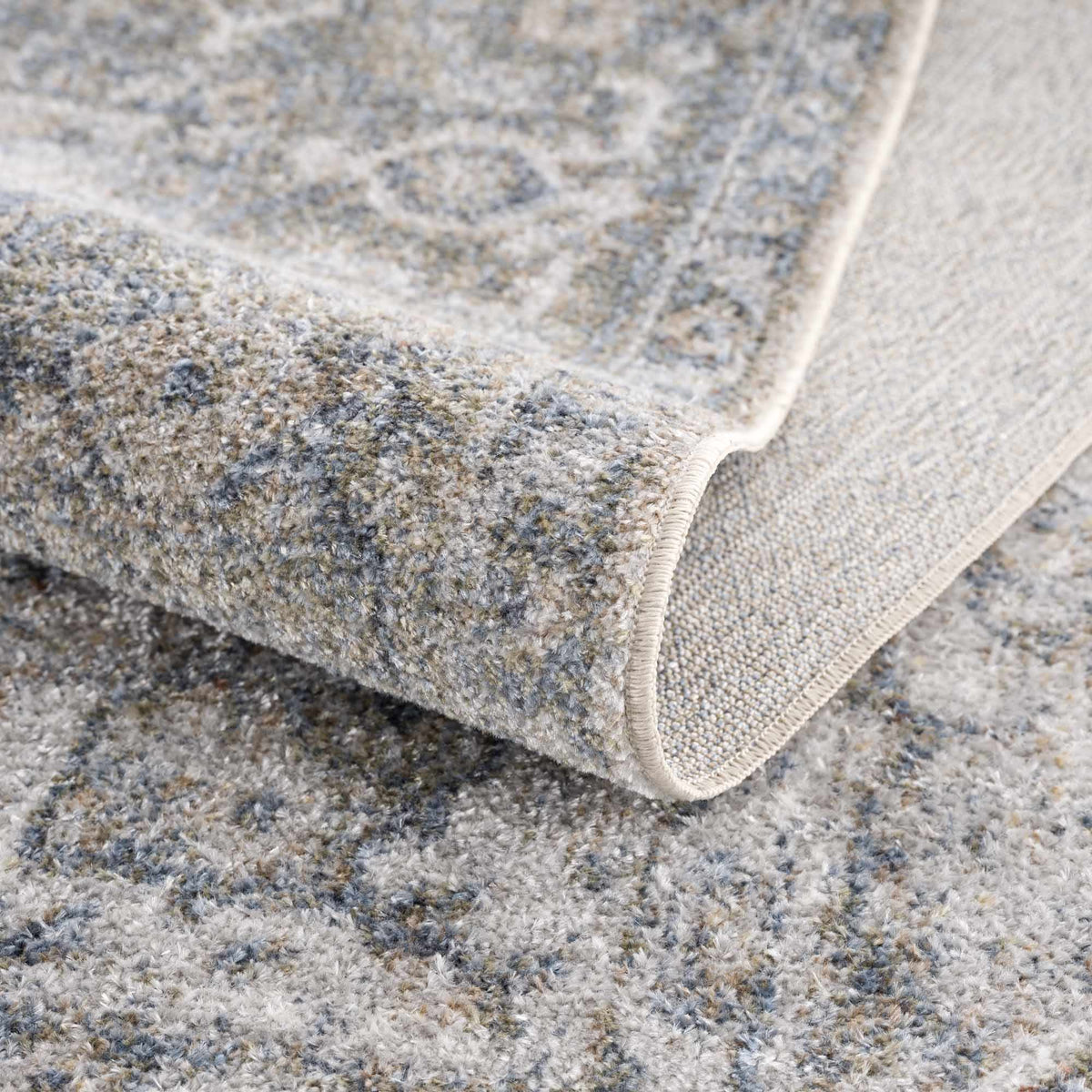 Boutique Gael Blue Traditional Pattern Washable Rug