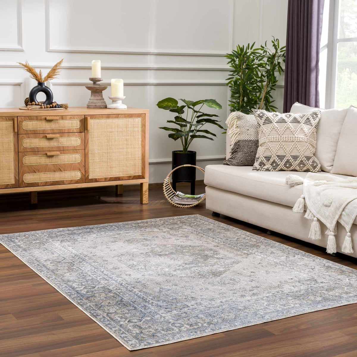 Boutique Gael Blue Traditional Pattern Washable Rug