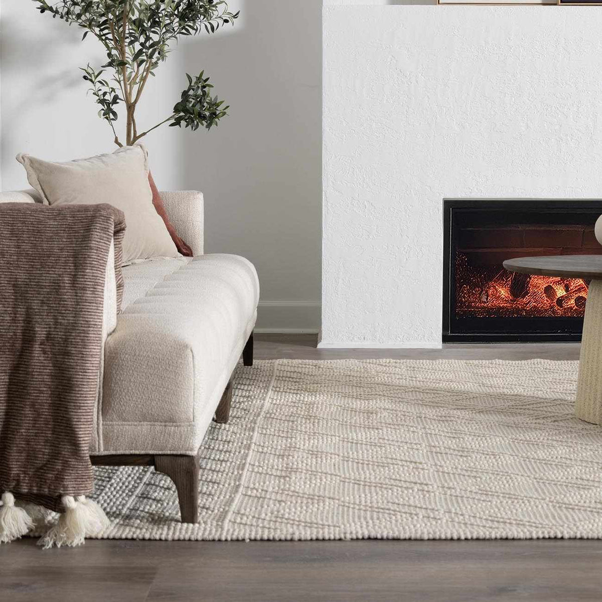 Ramsbury Trellis Weave Hand Woven Wool Blend Rug In Beige