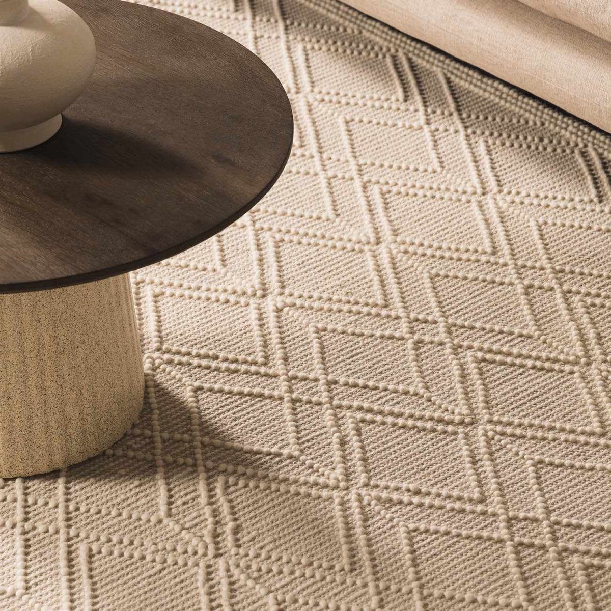 Ramsbury Trellis Weave Hand Woven Wool Blend Rug In Beige