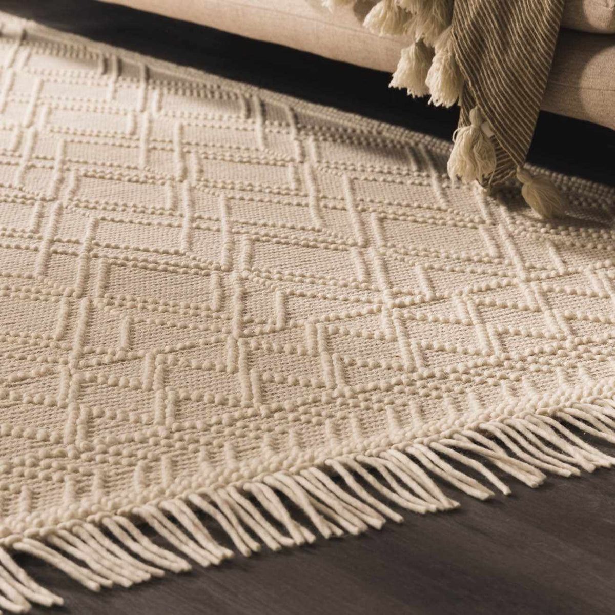 Ramsbury Trellis Weave Hand Woven Wool Blend Rug In Beige