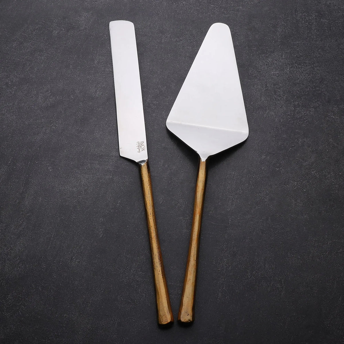 Medicki Vintage Gold Two Piece Cake Server Set With Long Handles