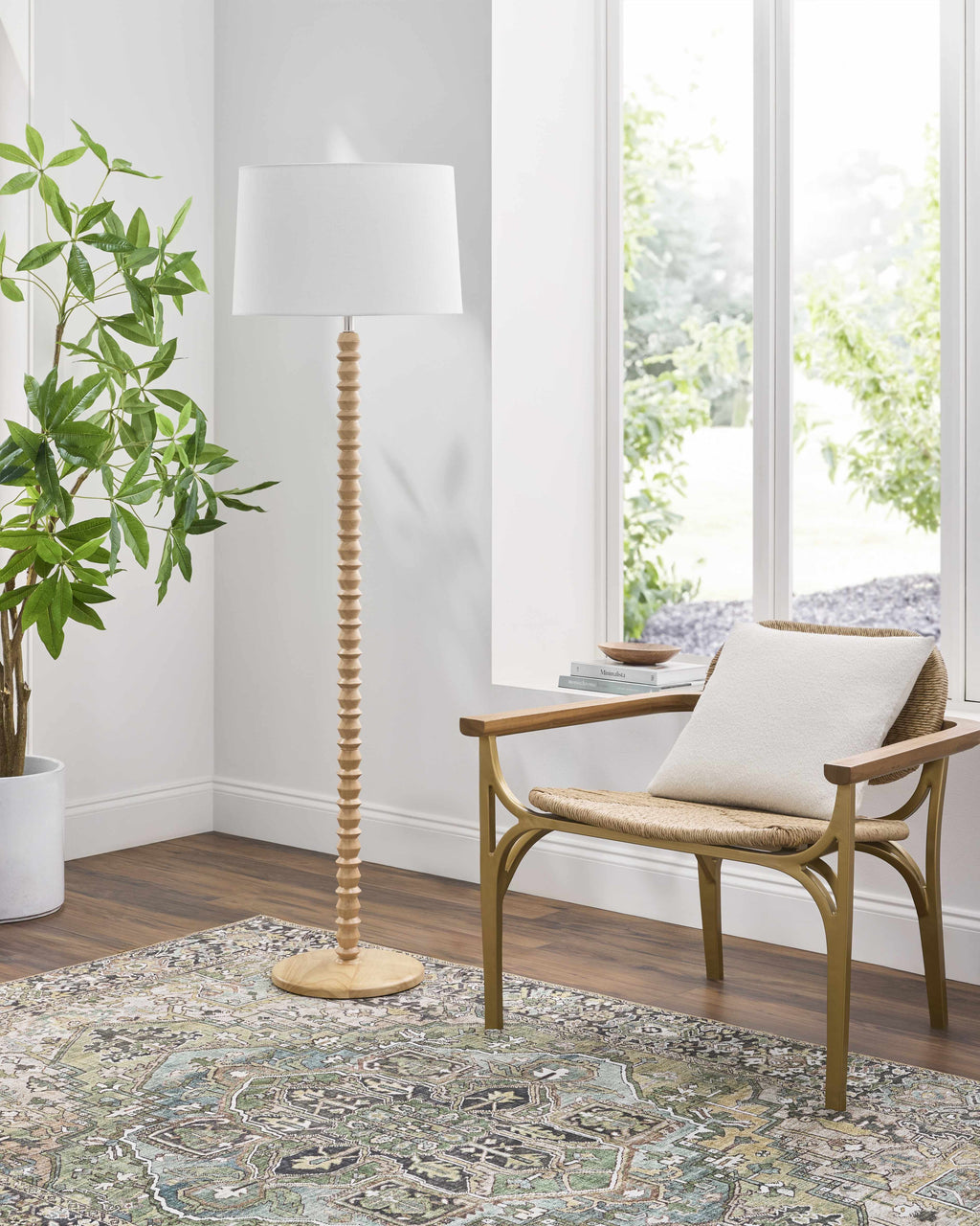 Motozintla Cream Wood Floor Lamp With White Linen Shade