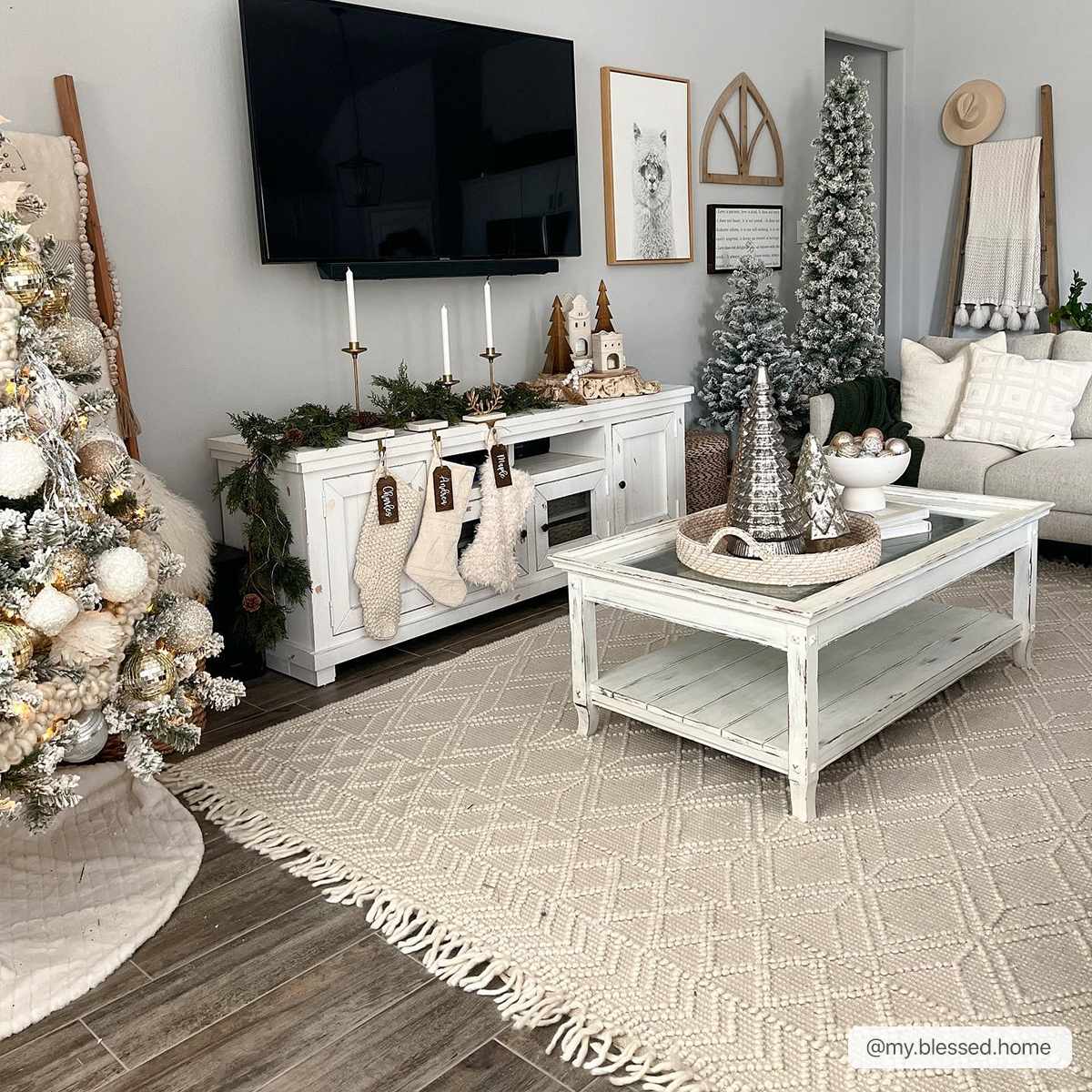 Ramsbury Trellis Weave Hand Woven Wool Blend Rug In Beige