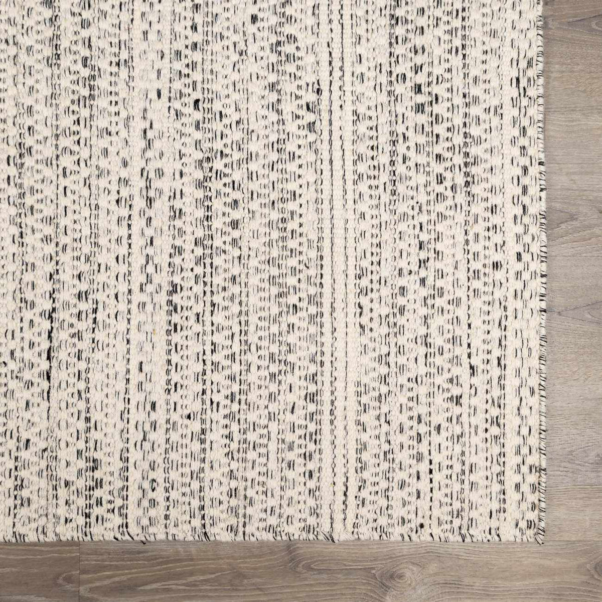 Williford Classic Hand Woven Wool Area Rug Cream And Black