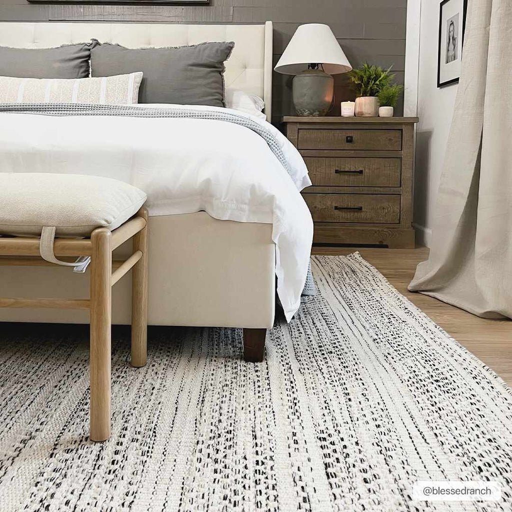Williford Classic Hand Woven Wool Area Rug Cream And Black