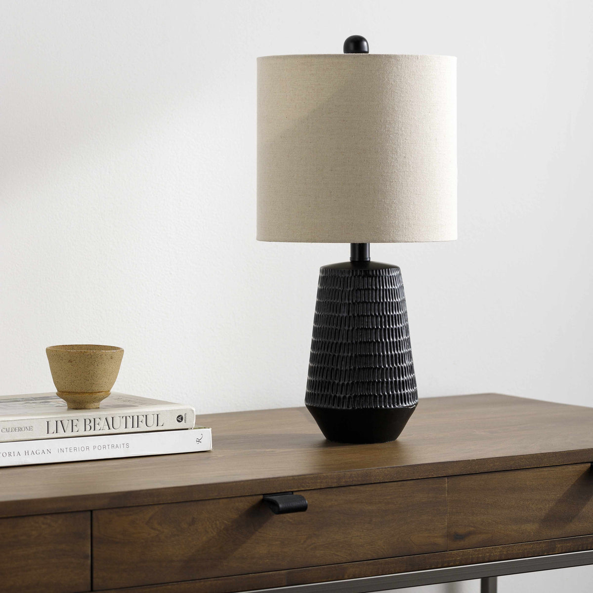 Berehomet Black Resin Table Lamp With Bronze Details And Linen Shade