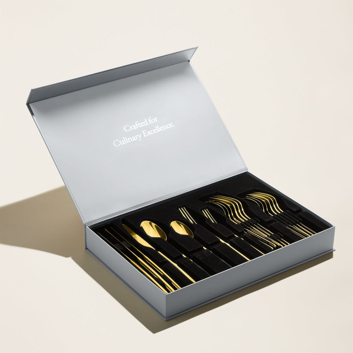 At The Table Emilia Mirror Flatware Set 20 Piece Silver