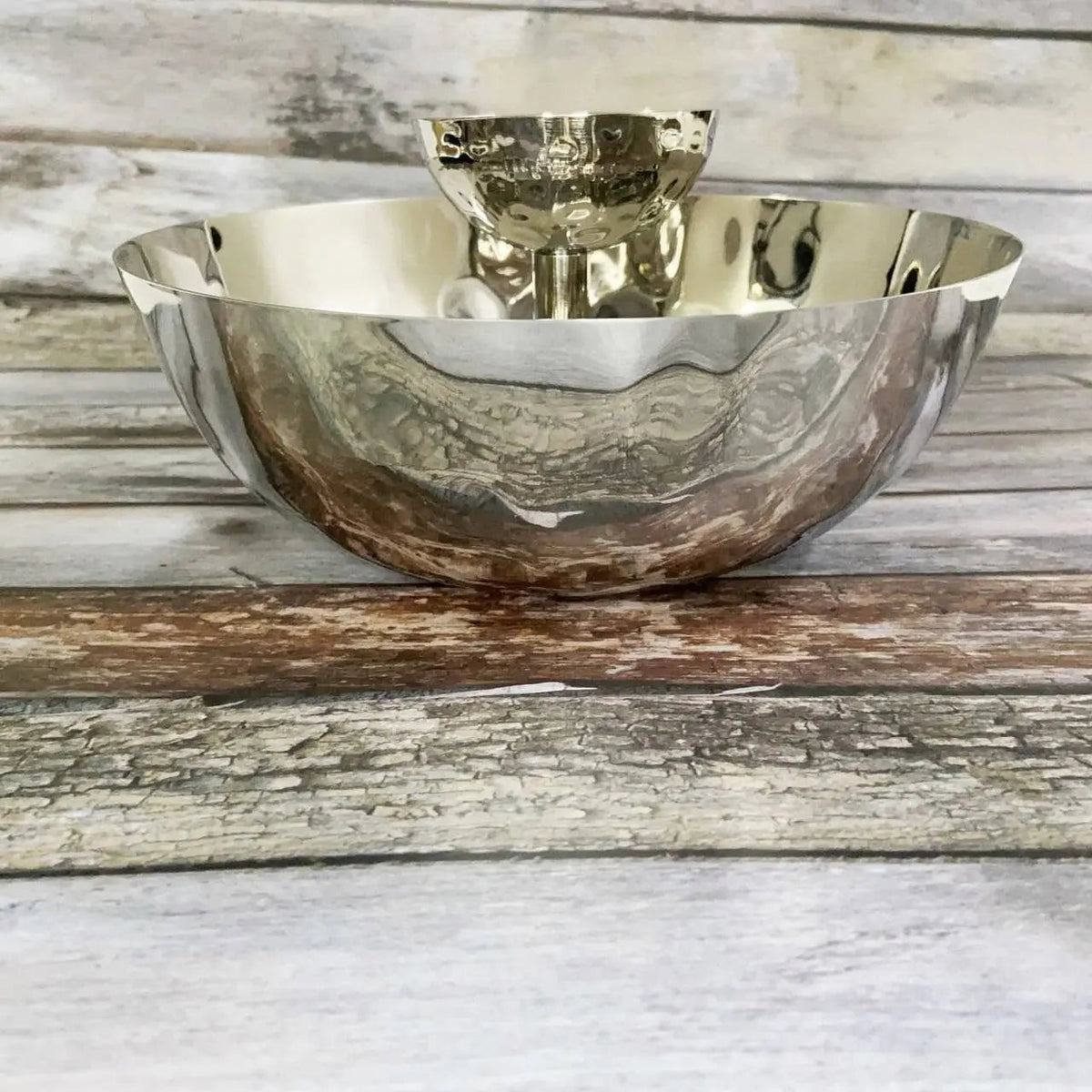 ElaraHome Hammered Chip And Dip Bowl Brilliant Polish Finish