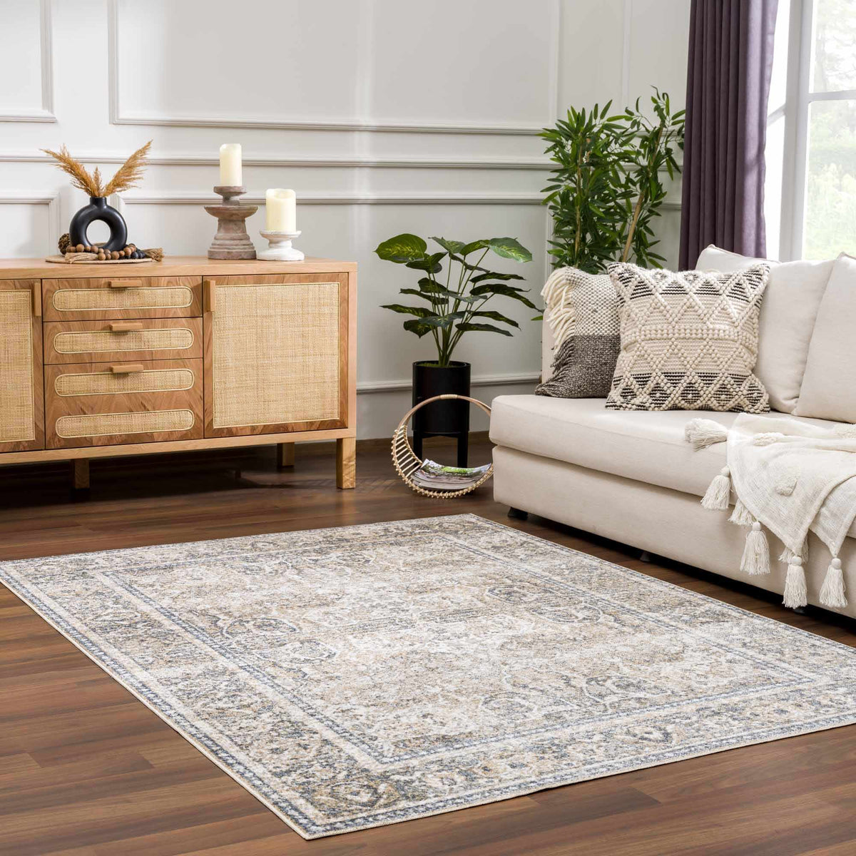 Arias Boutique Elegant Geometric Machine Washable Rug