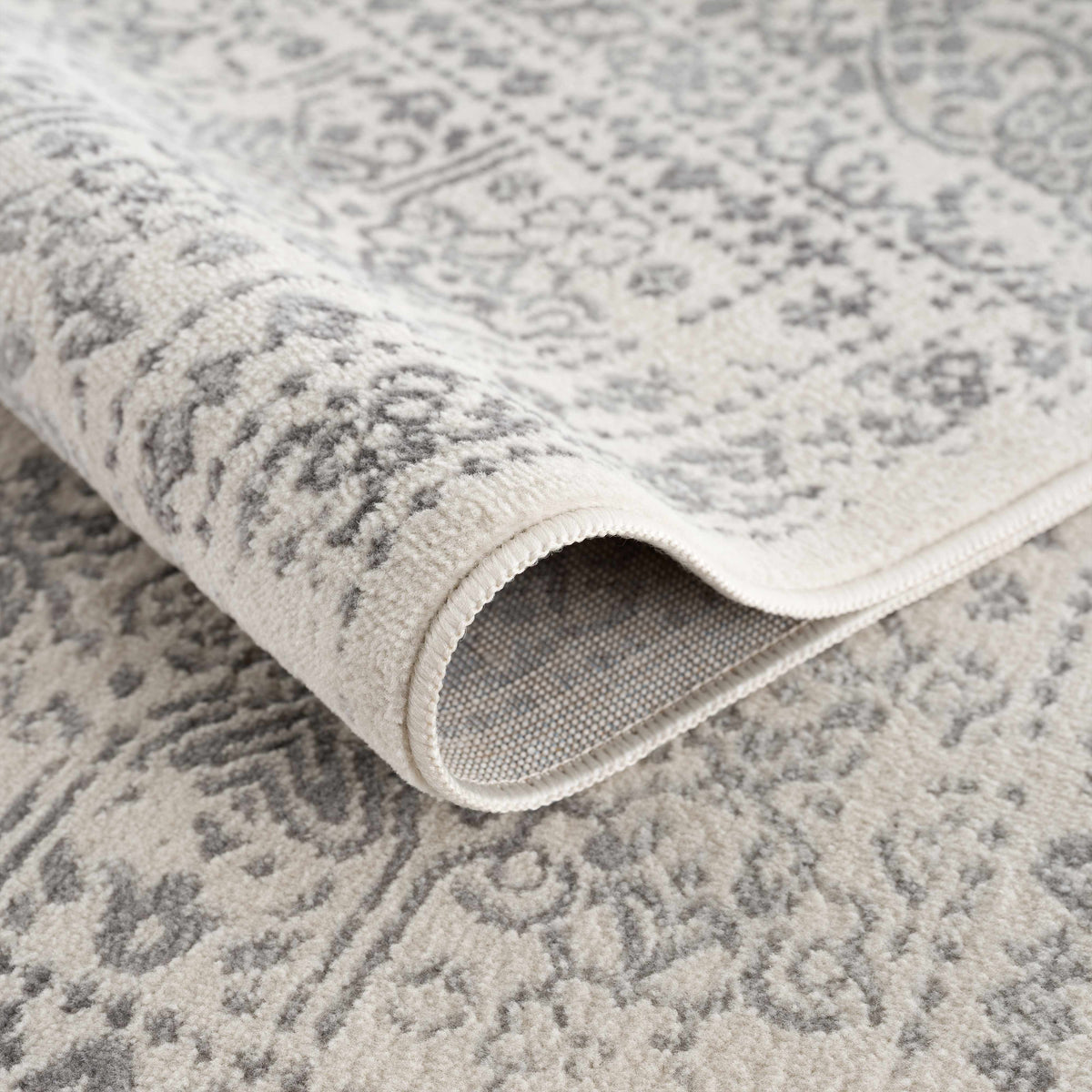 Meridian Home Michie Machine Woven Polypropylene Area Rug