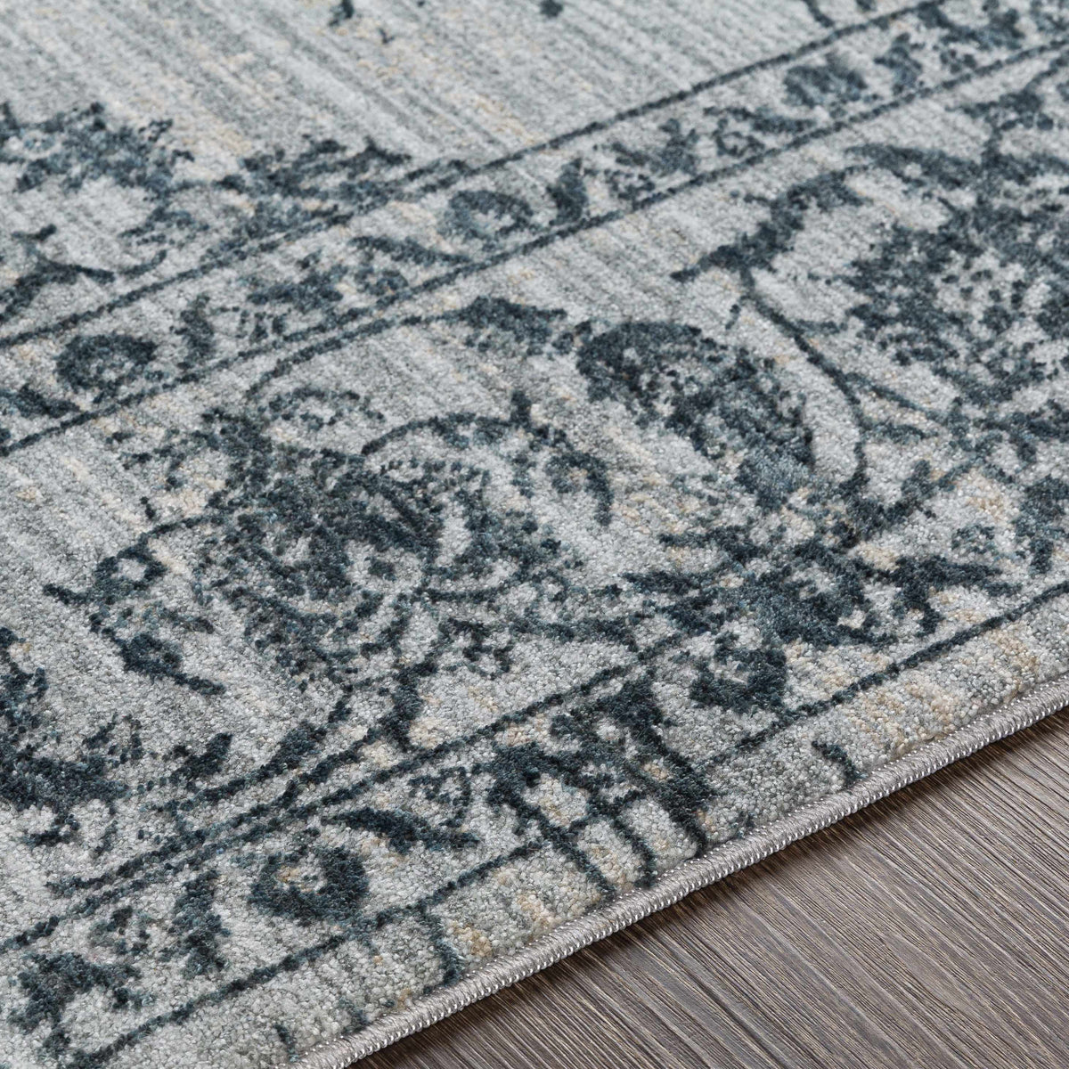 Wandina Traditional Luxe Rug With Turkish Coastal Heritage Weave